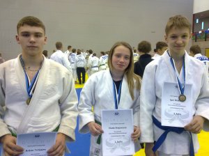 А. Чиняев, В. Степанова и И. Макаров